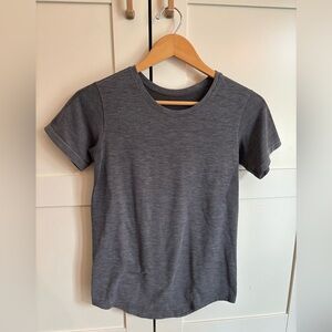 Lululemon Basic Short T-Shirt Gray Size 4 approx